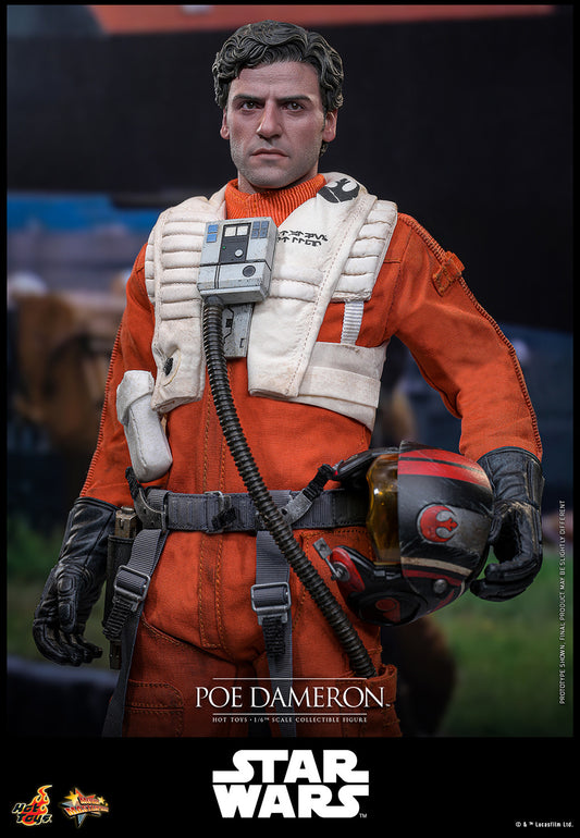Hot Toys Poe Dameron™ *Pre-Order