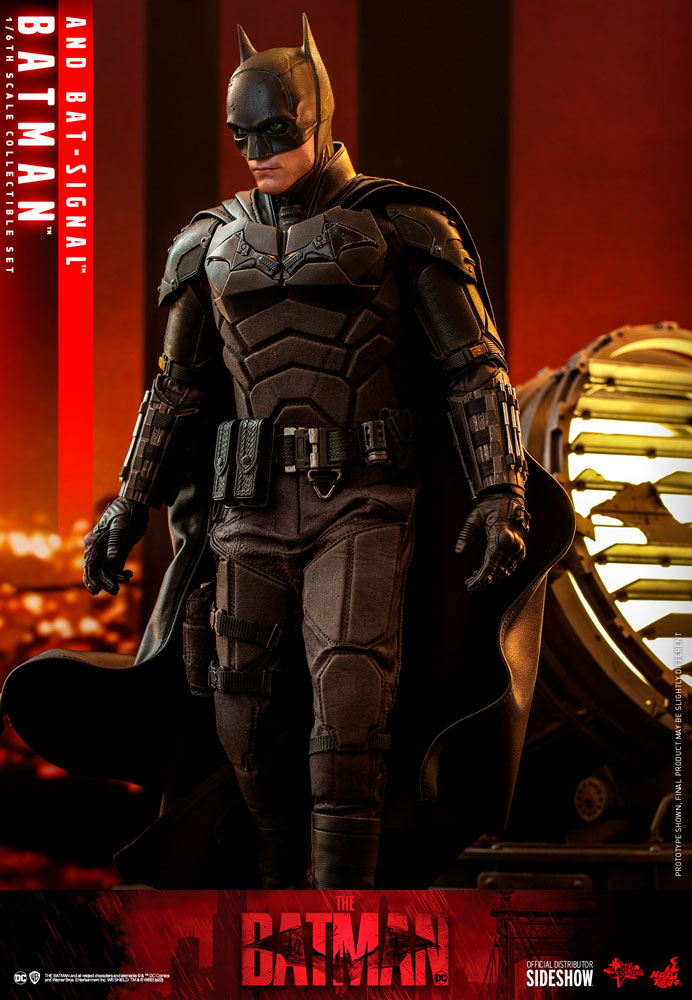 Hot Toys Batman & Bat Signal *Pre-order - OTRCollectibles